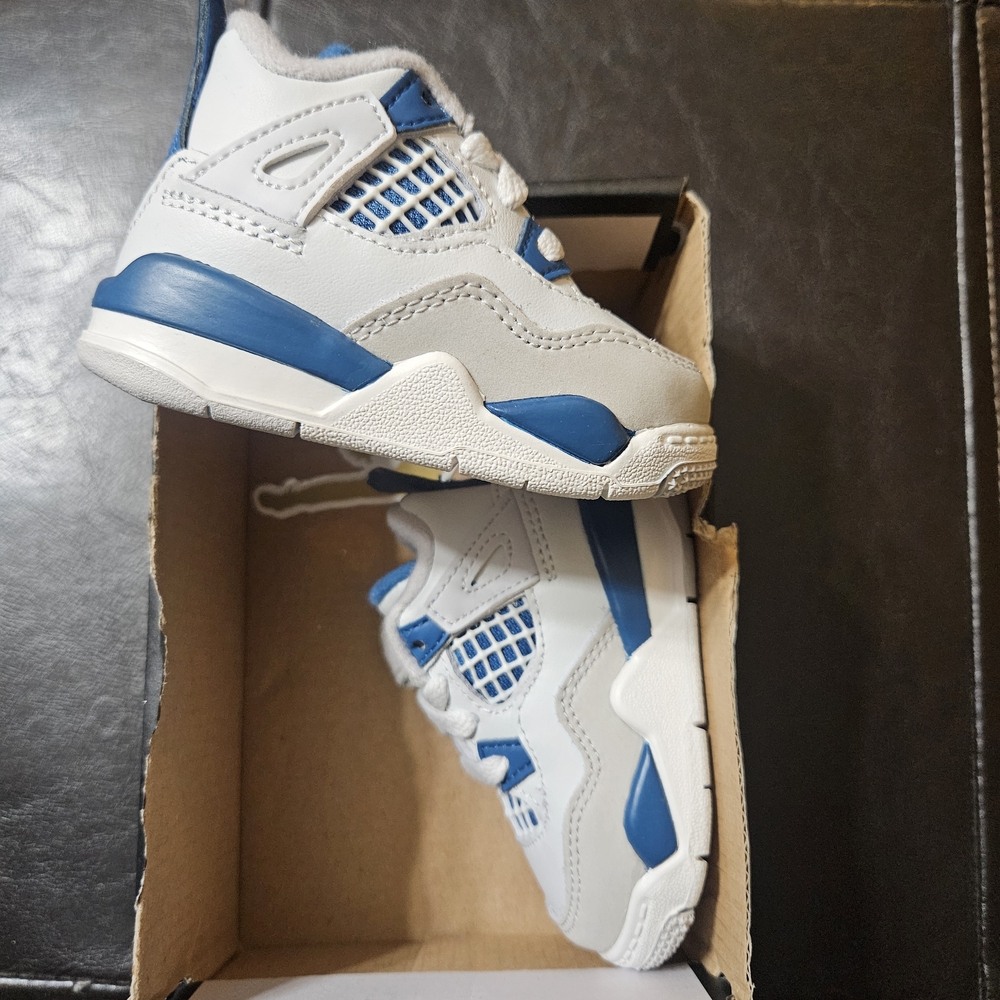 Jordan 4 Retro *Sz: 3C*